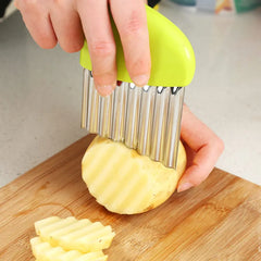 Stainless Steel Vegetable Carrot Wavy Cutter Slicer Potato Chips Corrugated Knife Kitchen wrinkled French Fries Kitchen Gadgets