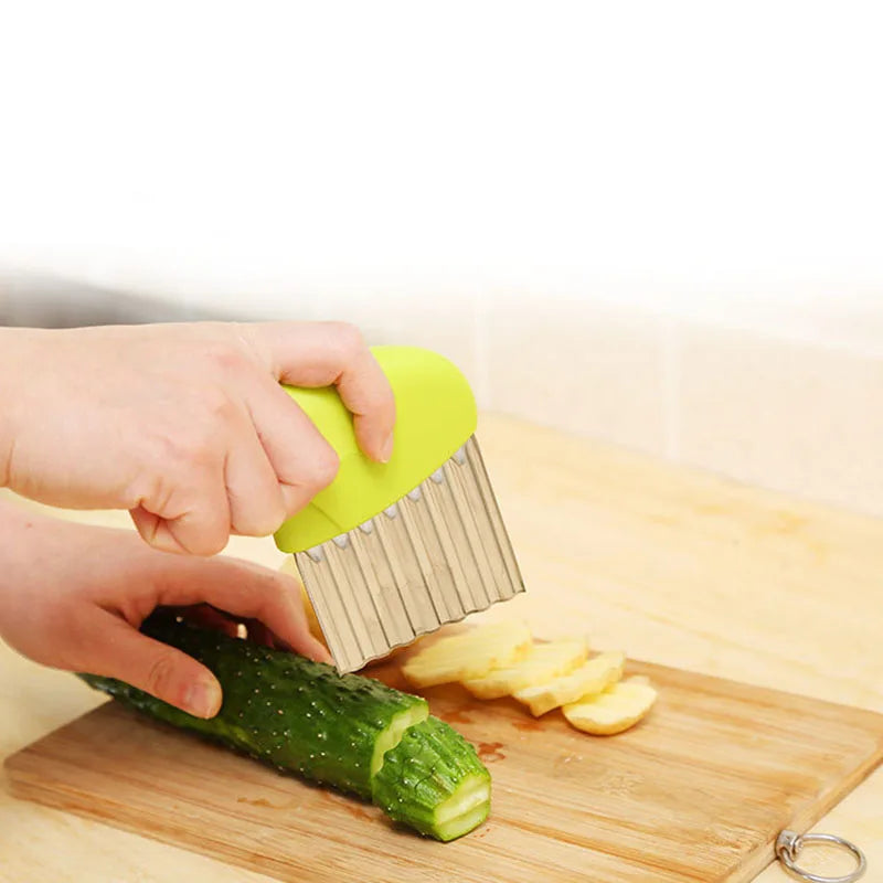 Stainless Steel Vegetable Carrot Wavy Cutter Slicer Potato Chips Corrugated Knife Kitchen wrinkled French Fries Kitchen Gadgets